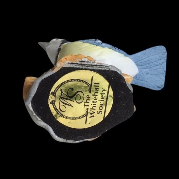 The American Bluejay Porcelain Figurine from The Whitehall Society - Picture 4 of 4